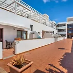 Apartment Casa Queen Ovetus Planta Baja, Piscina Y Wifi Costa Teguise