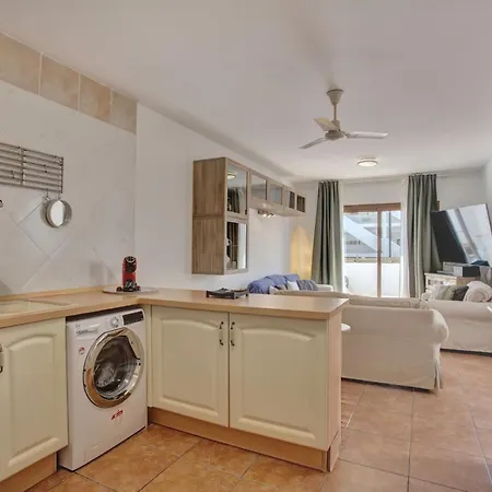 Casa Queen Ovetus Planta Baja, Piscina Y Wifi Lägenhet Costa Teguise